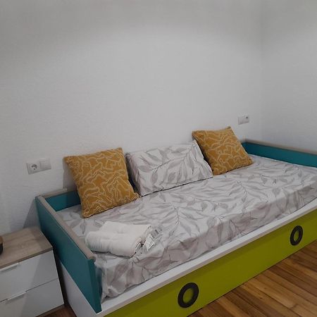 Апартаменти Piso Centrico En Більбао Екстер'єр фото